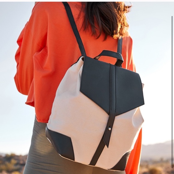 Deux Lux NEW NWOT Stylish Black and Cream Demi Backpack Deux Lux Women main image 3